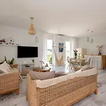 Randez-view - 60 M2, Widok Na Jezioro Z Tarasu, Duzy Taras, Klima, Parking, Netflix Appartamento Ilawa