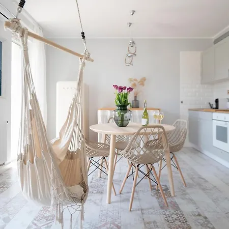 Randez-view - 60 M2, Widok Na Jezioro Z Tarasu, Duzy Taras, Klima, Parking, Netflix Apartman Iława