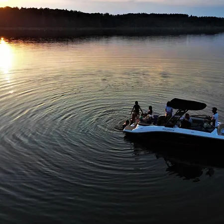 Randez-view - 60 M2, Widok Na Jezioro Z Tarasu, Duzy Taras, Klima, Parking, Netflix Apartman *