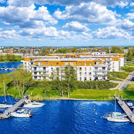 Randez-view - 60 M2, Widok Na Jezioro Z Tarasu, Duzy Taras, Klima, Parking, Netflix